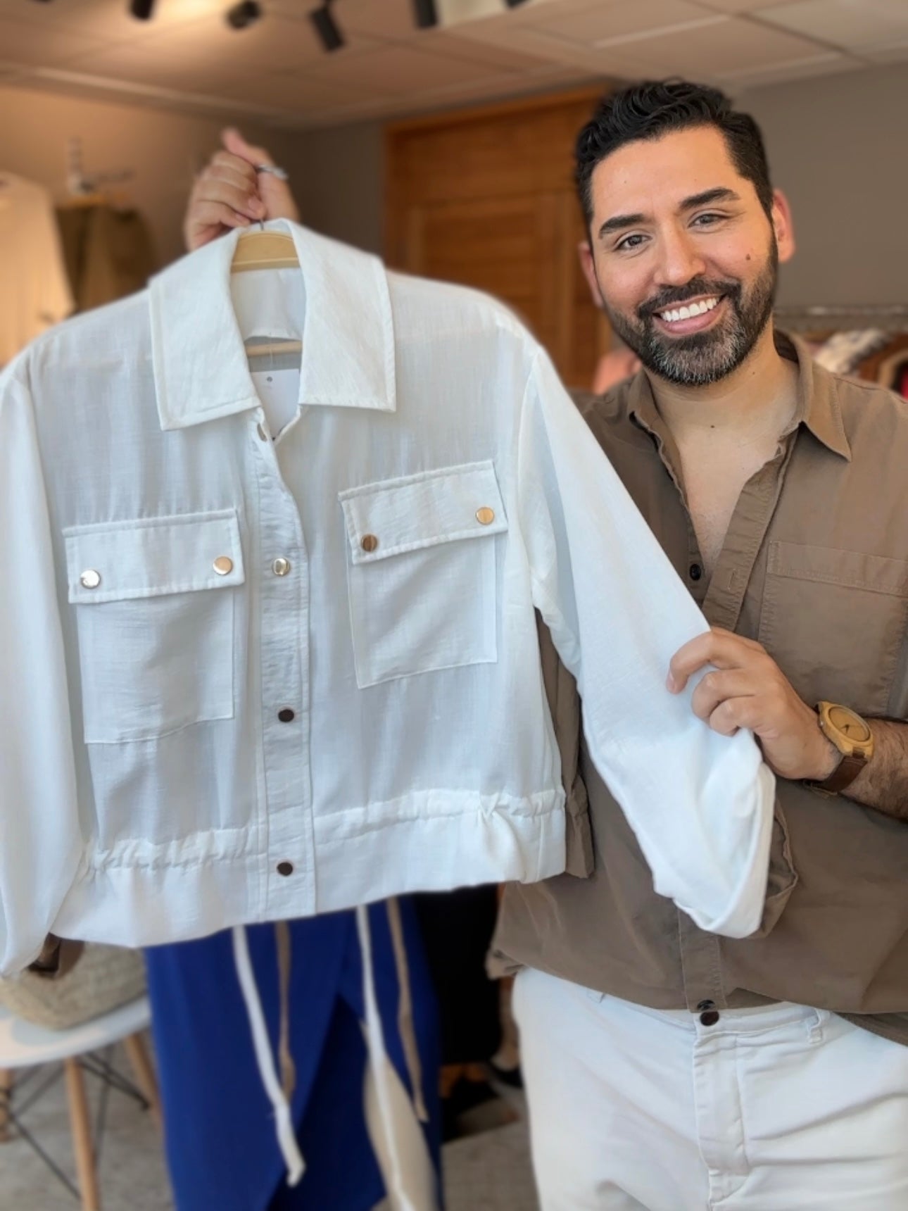 Bomber Nua Blanco y Tostado