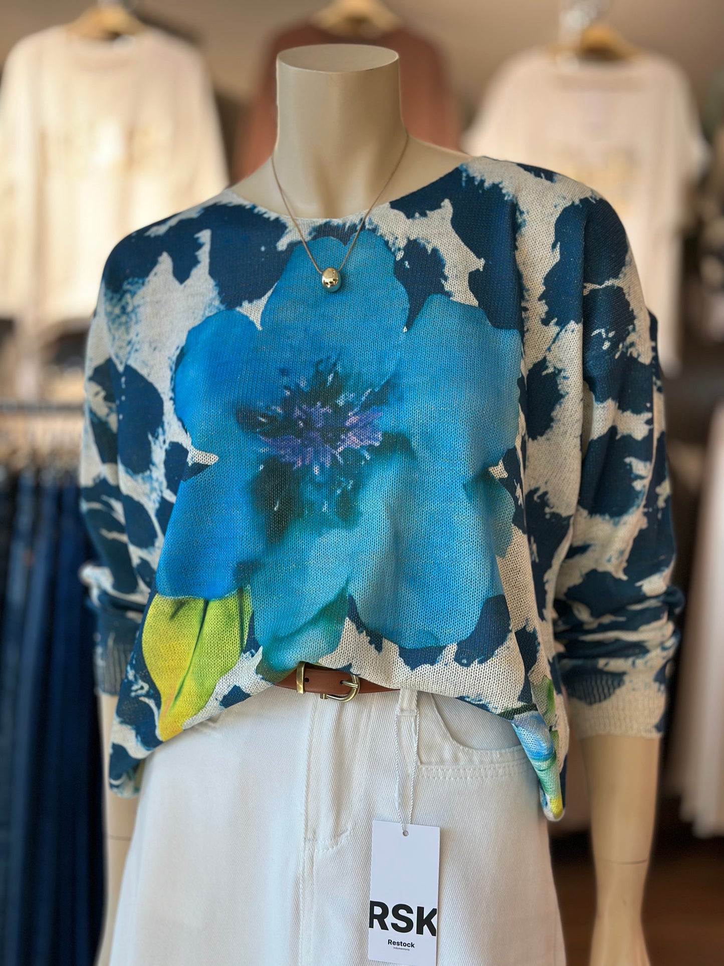 Sweater Hilo Flor Azul