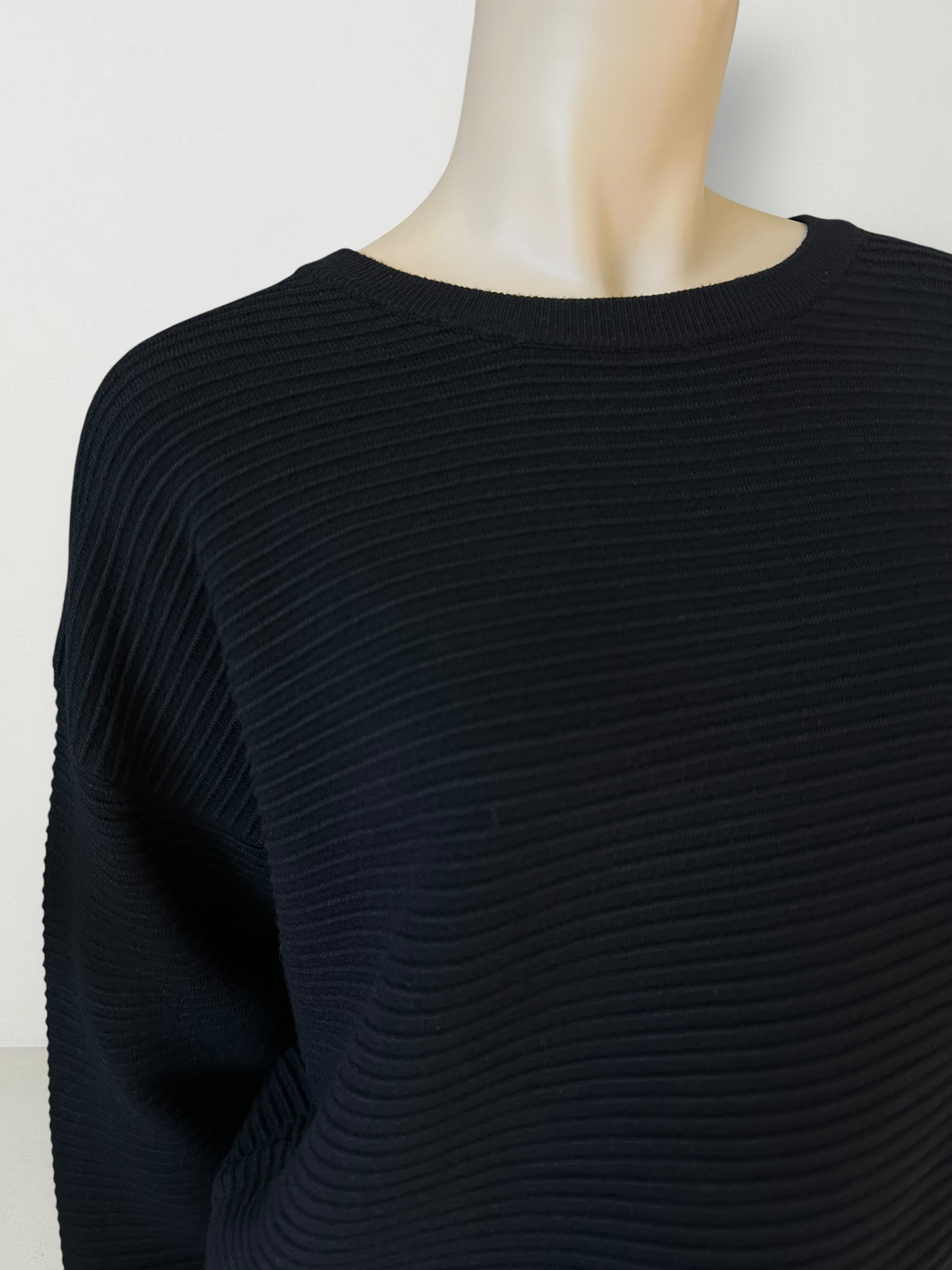 Sweater Canalé Negro