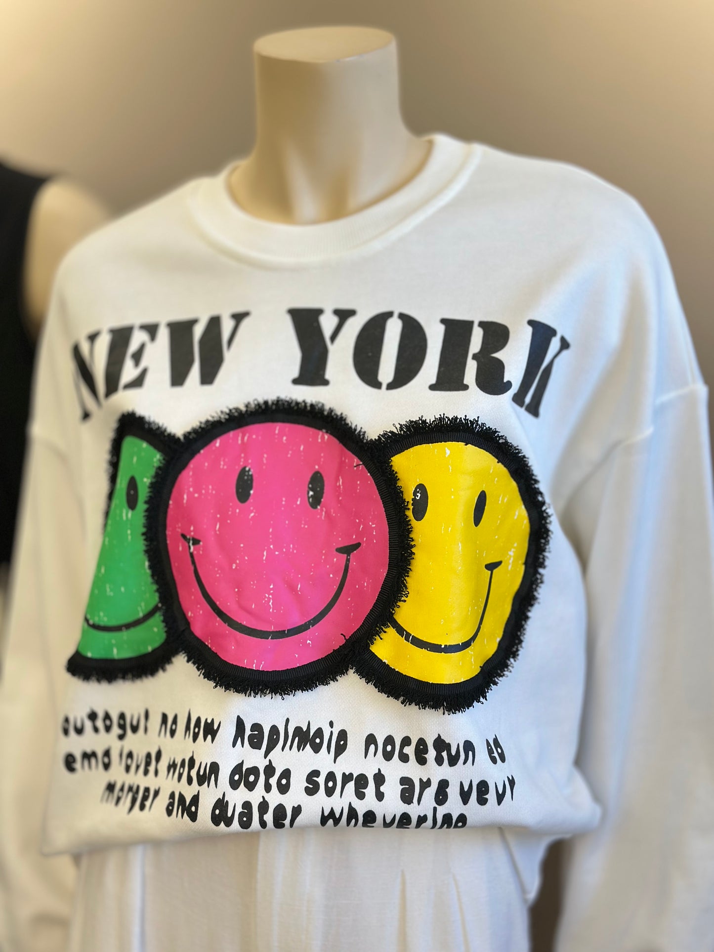 Poleron Oversize Smile Blanco