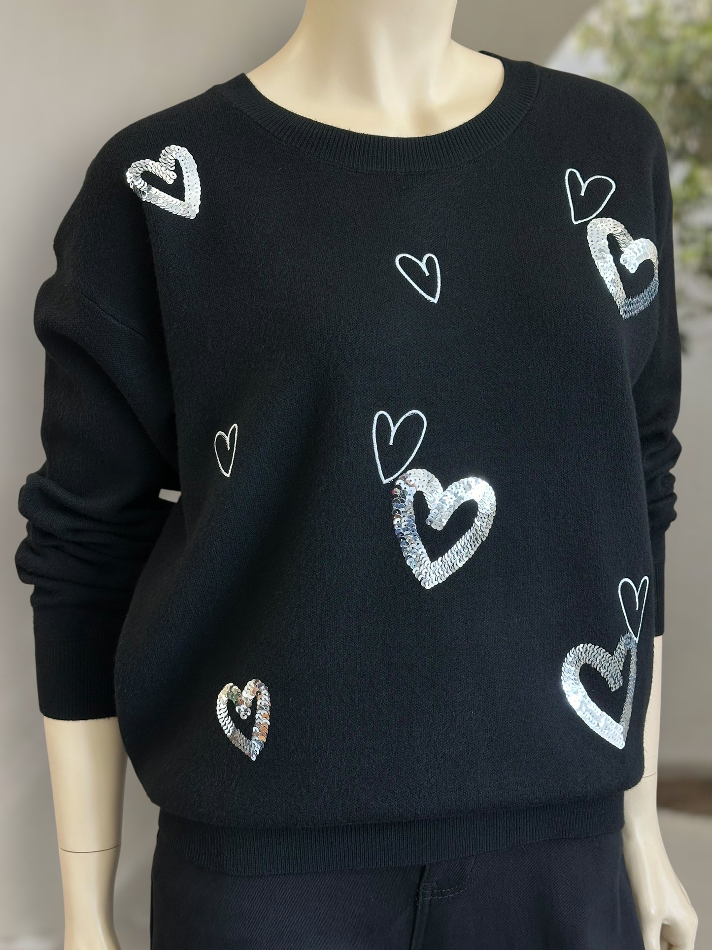 Sweater Hearts Negro