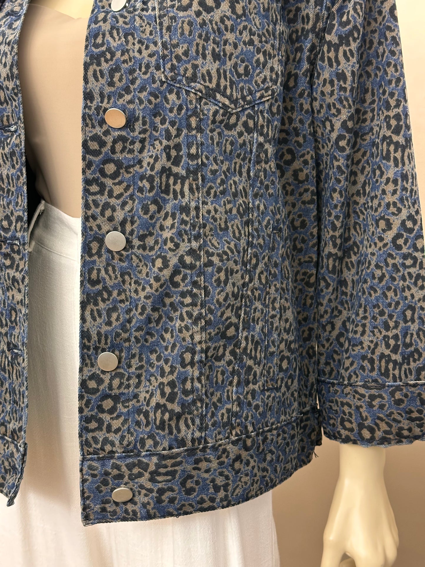 Chaqueta de Mezclilla Animal Print Azul