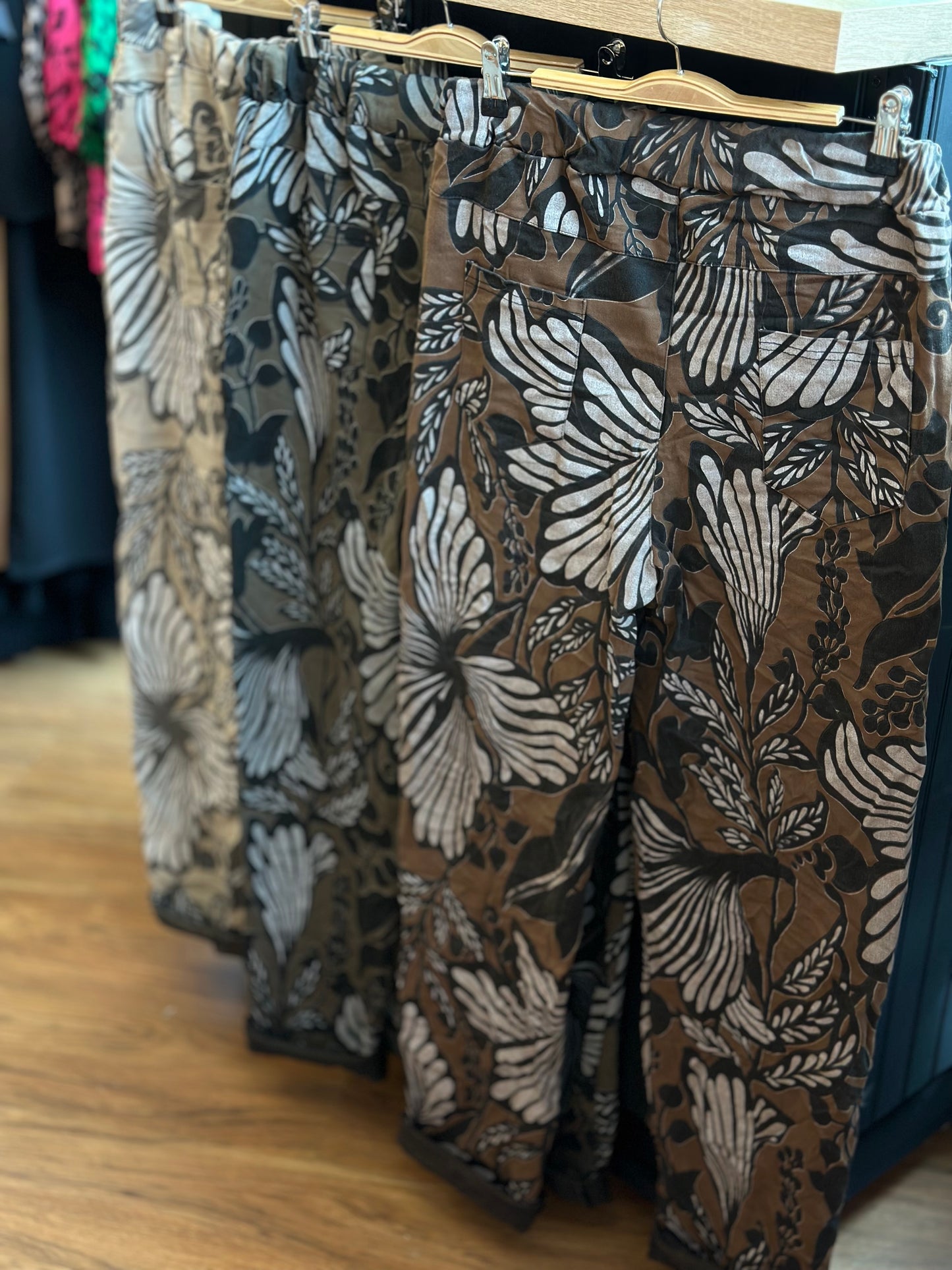 Jogger Gabardina Café