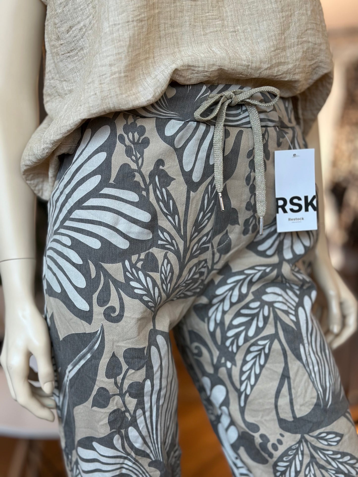 Jogger Gabardina Beige