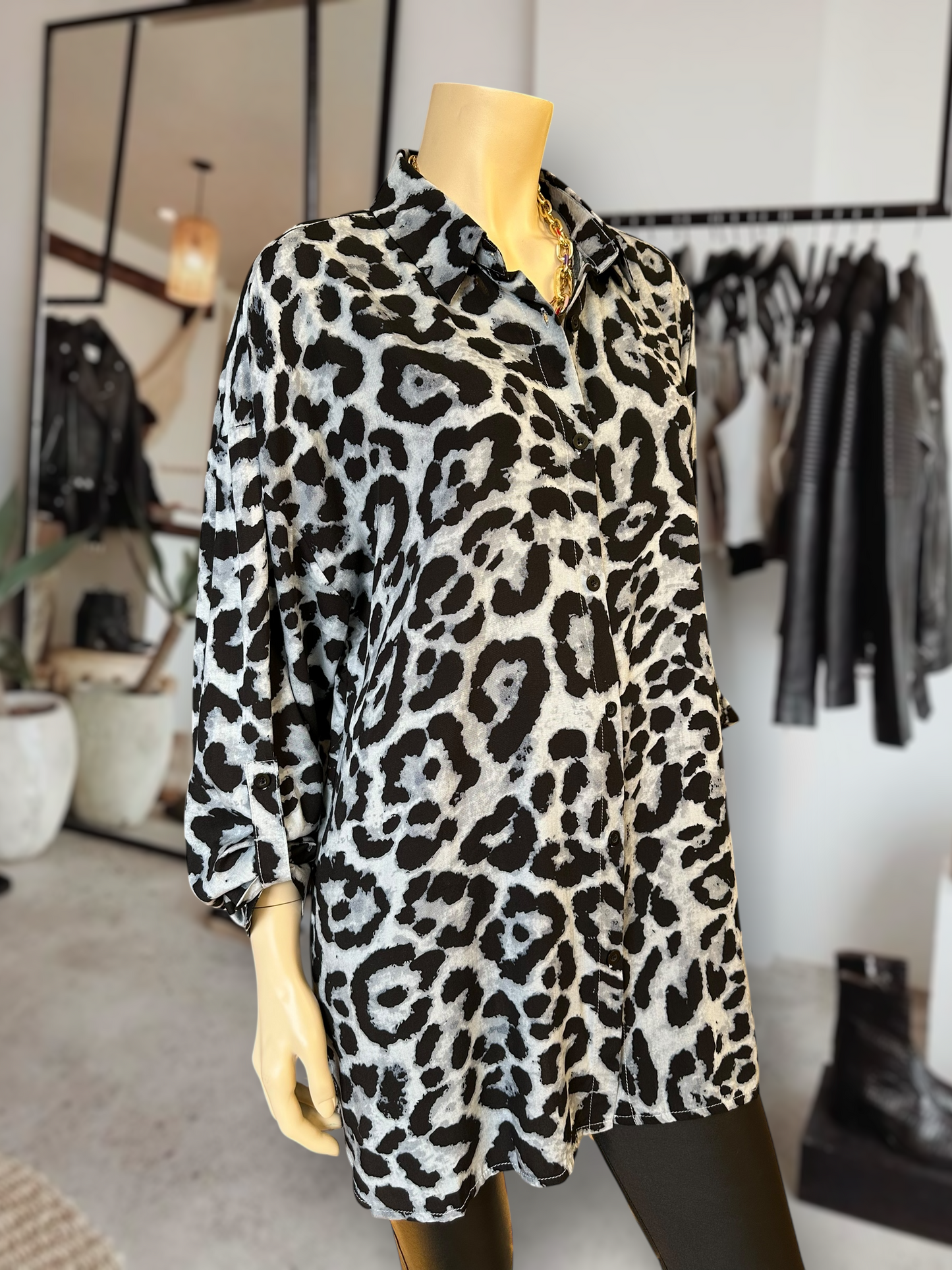 Blusón Italiano Animal Print Gris