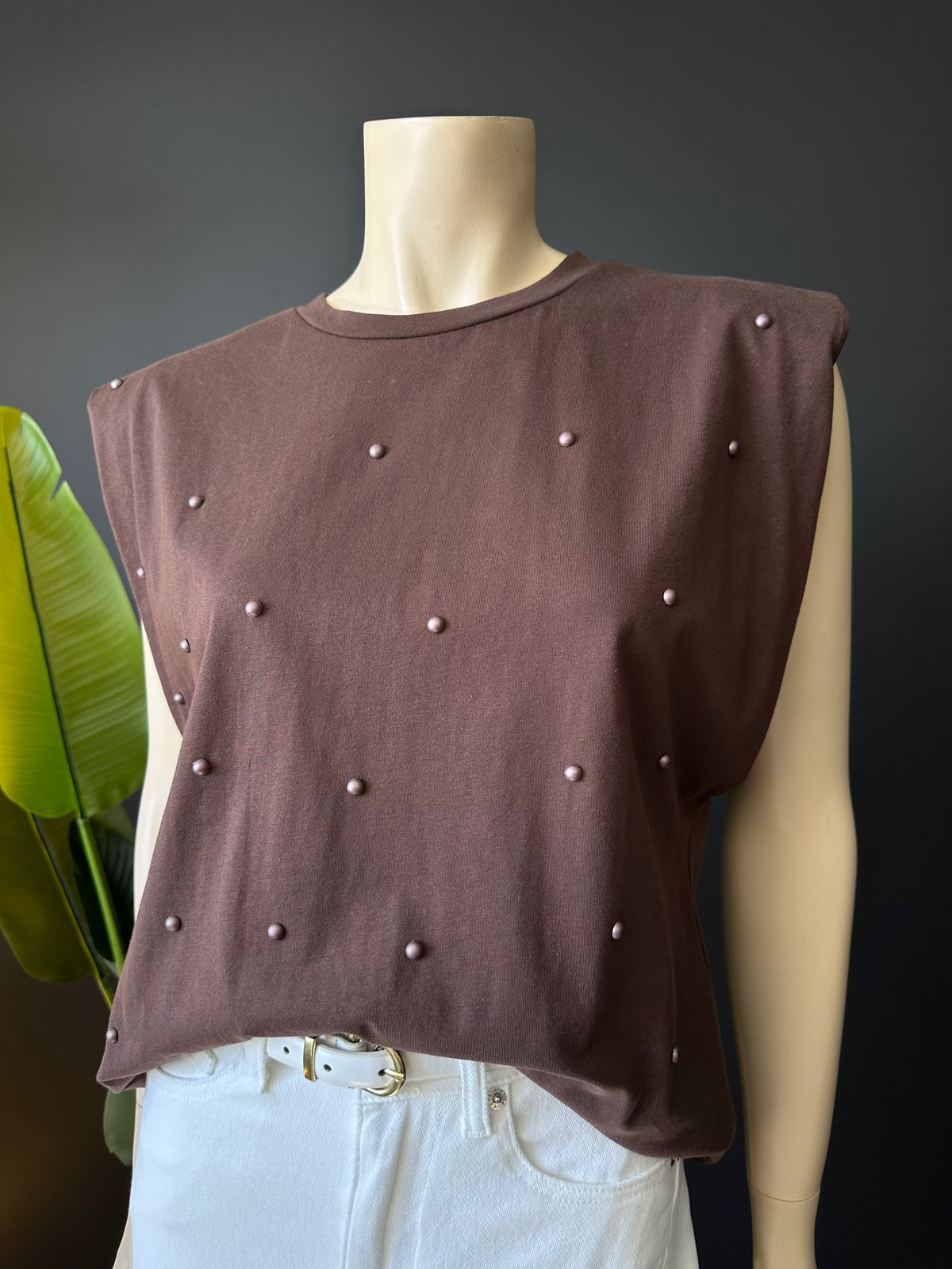 Polera con Hombreras Café