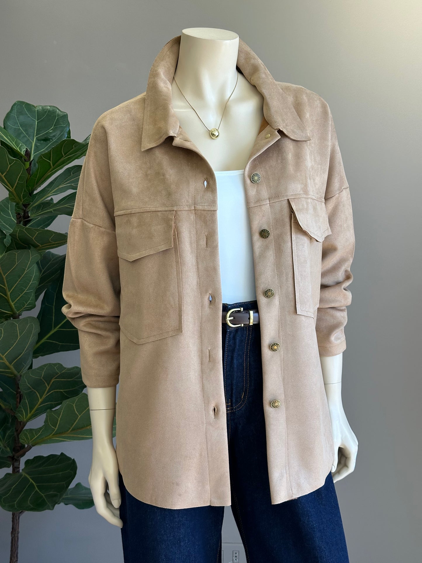 Chaqueta Tipo Sobrecamisa Símil Gamuza Camel