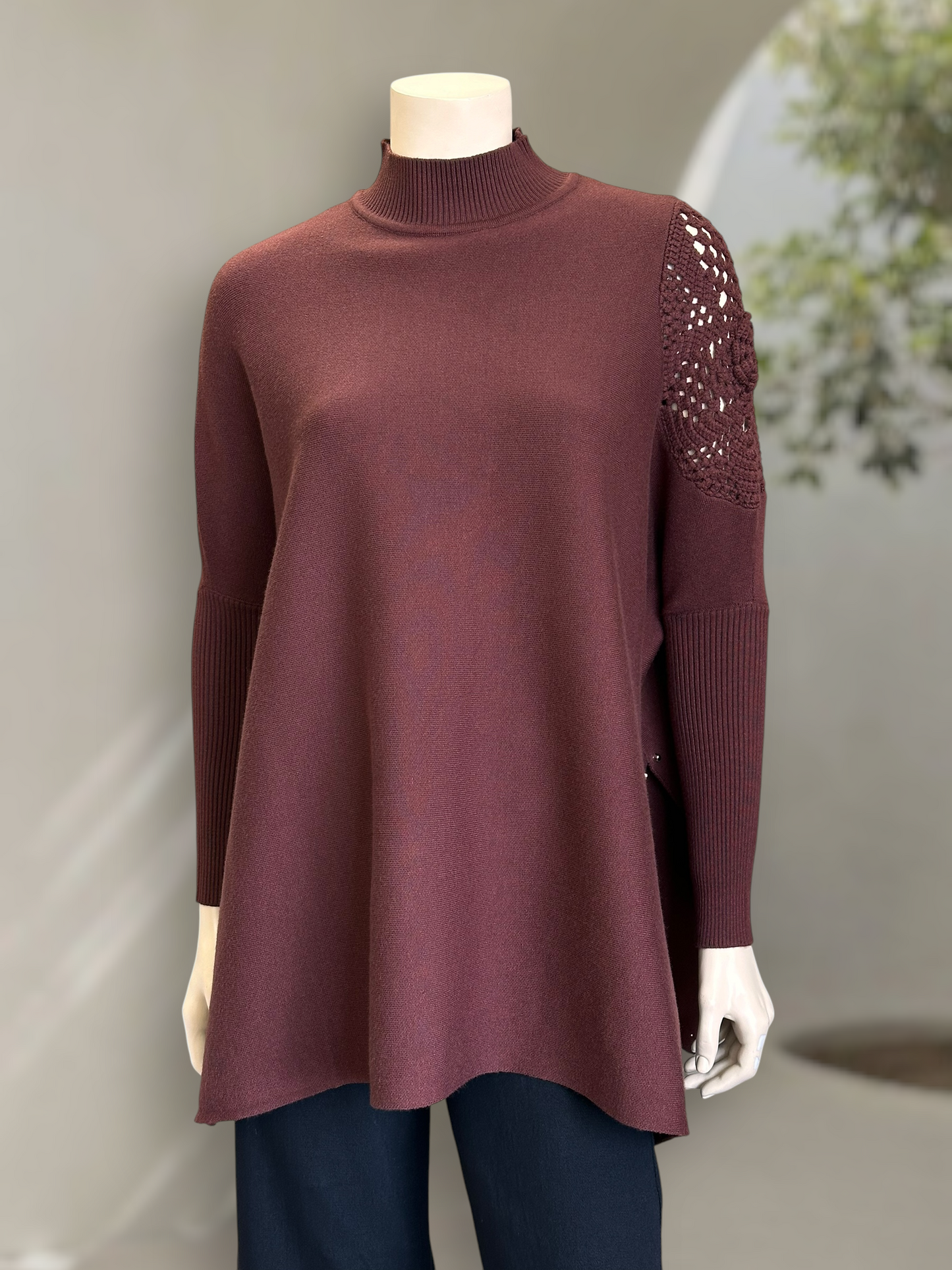 Sweater Poncho Camelia Café