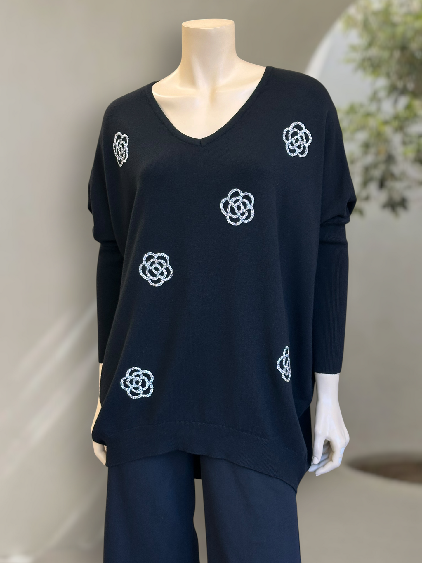 Sweater Camelia Negro