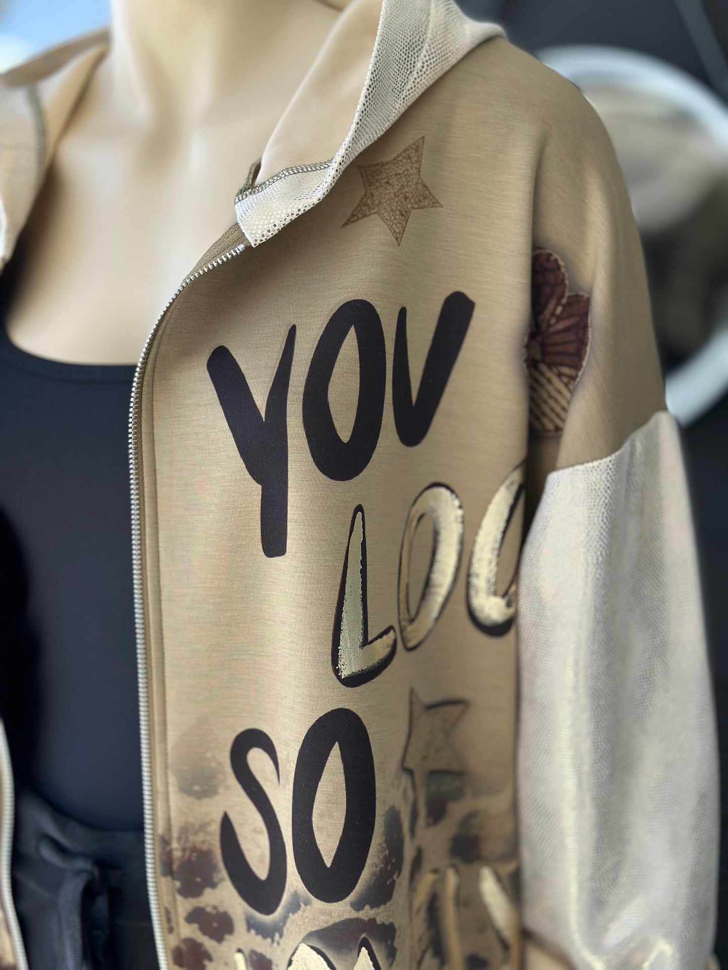 Chaqueta Print Scuba Love - Taupe
