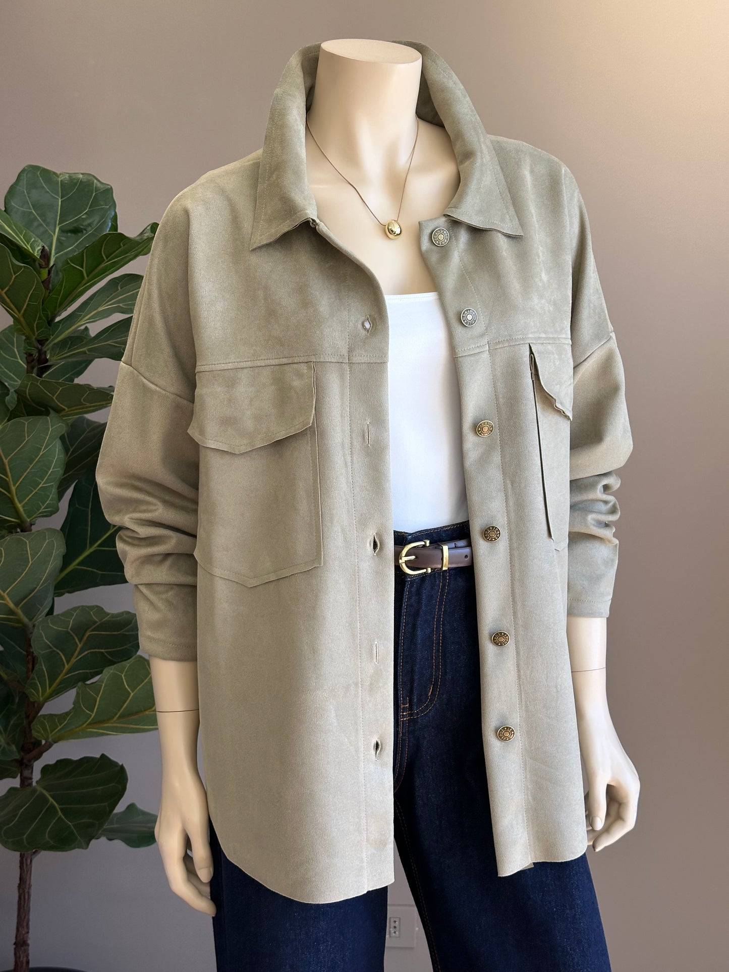 Chaqueta Tipo Sobrecamisa Símil Gamuza Verde