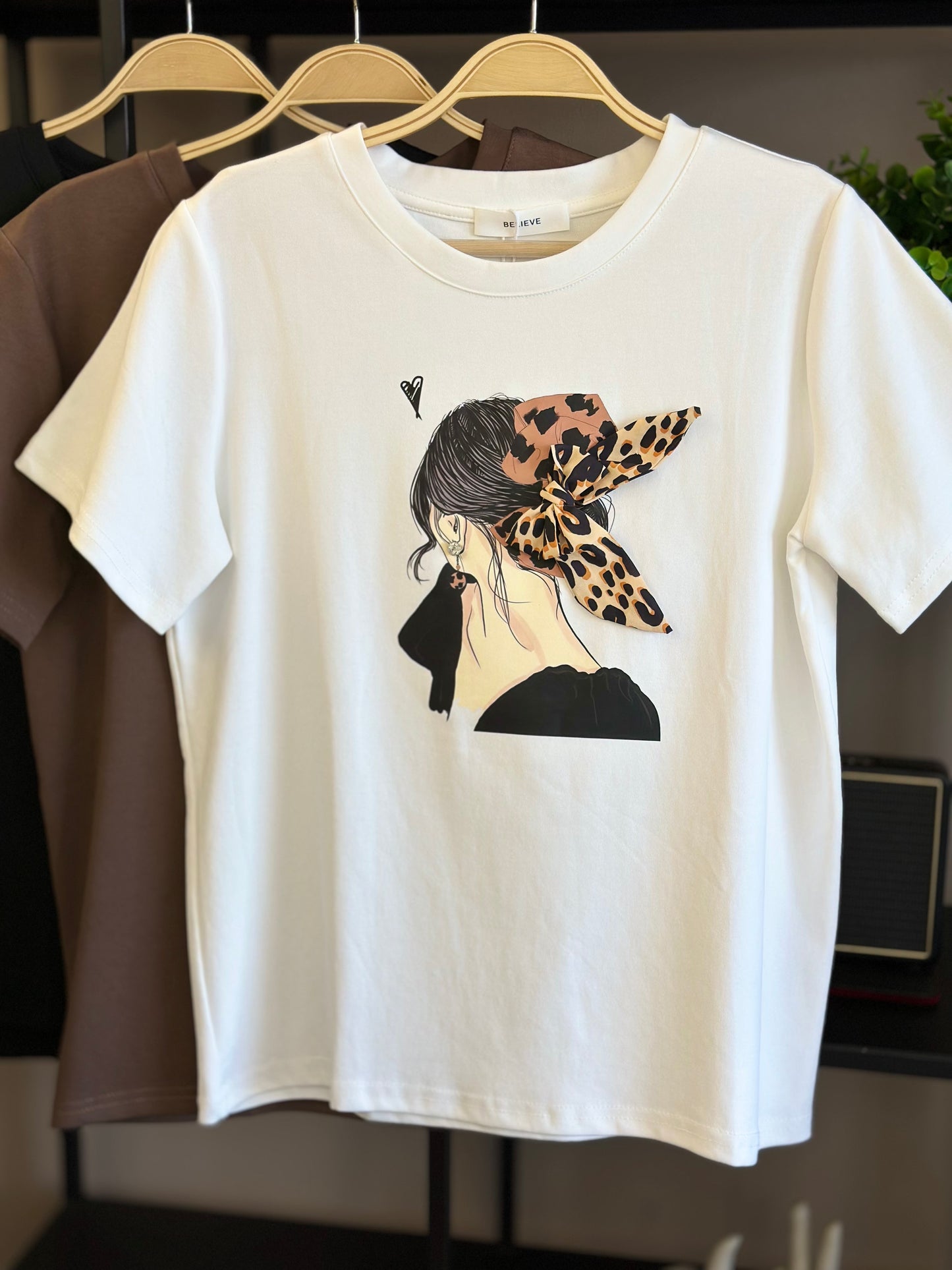 Polera Leopard Bow Blanco