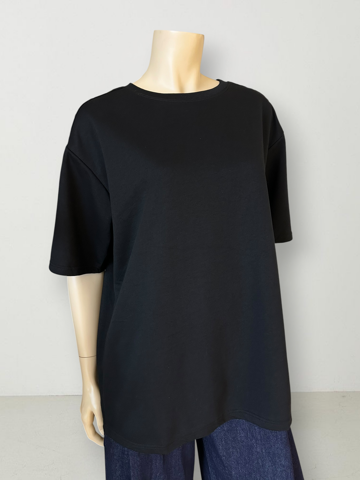 Polera Oversize Botones Negro