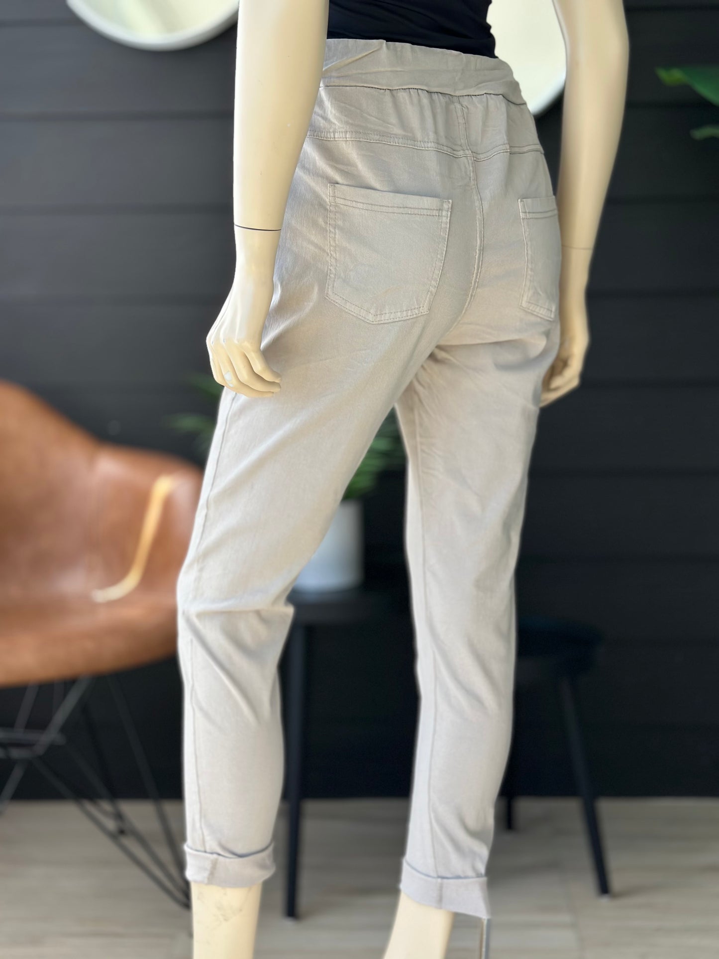 Jogger Gabardina Elasticada Beige - Italiano