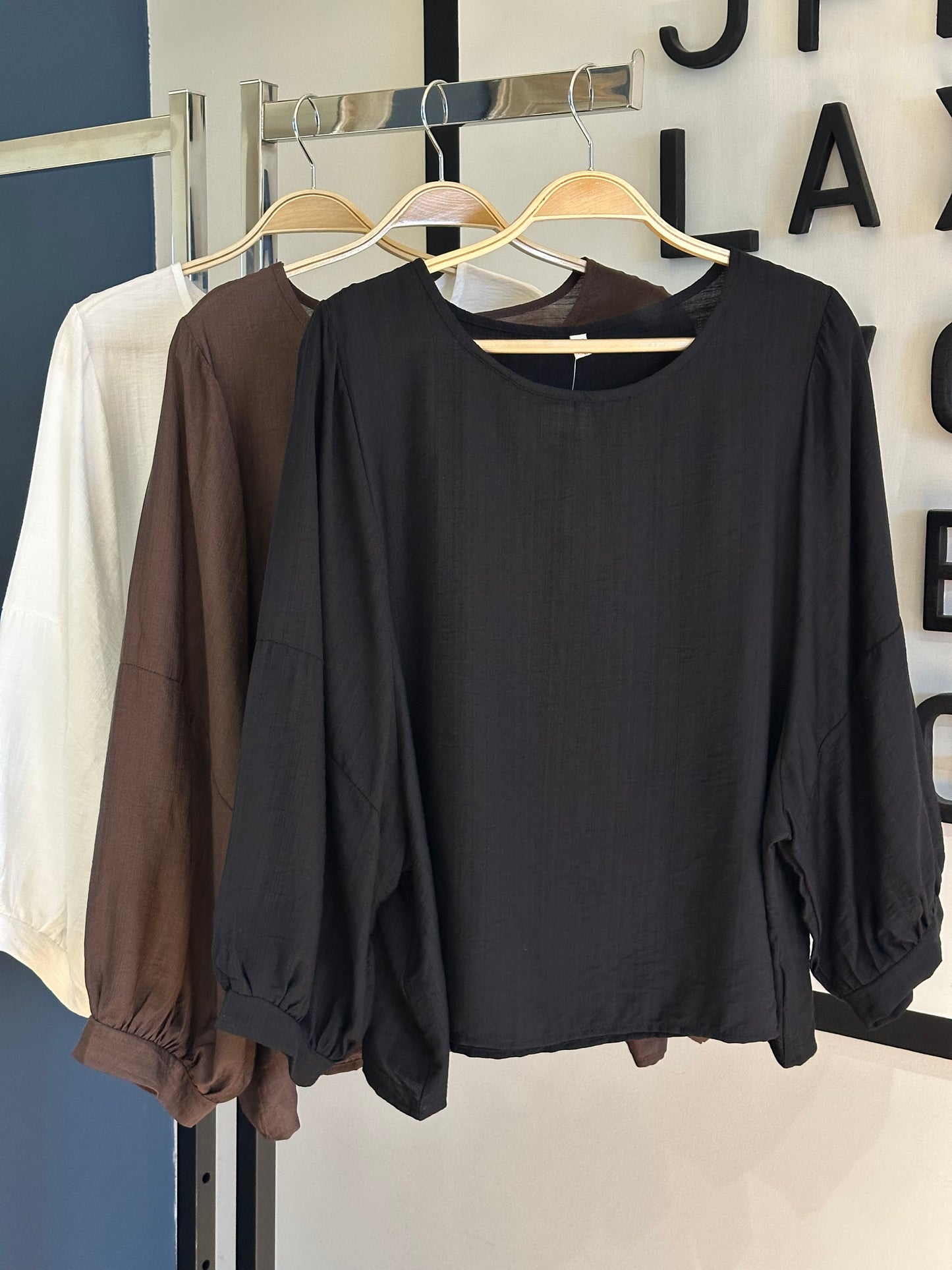 Blusa Símil Lino Negro