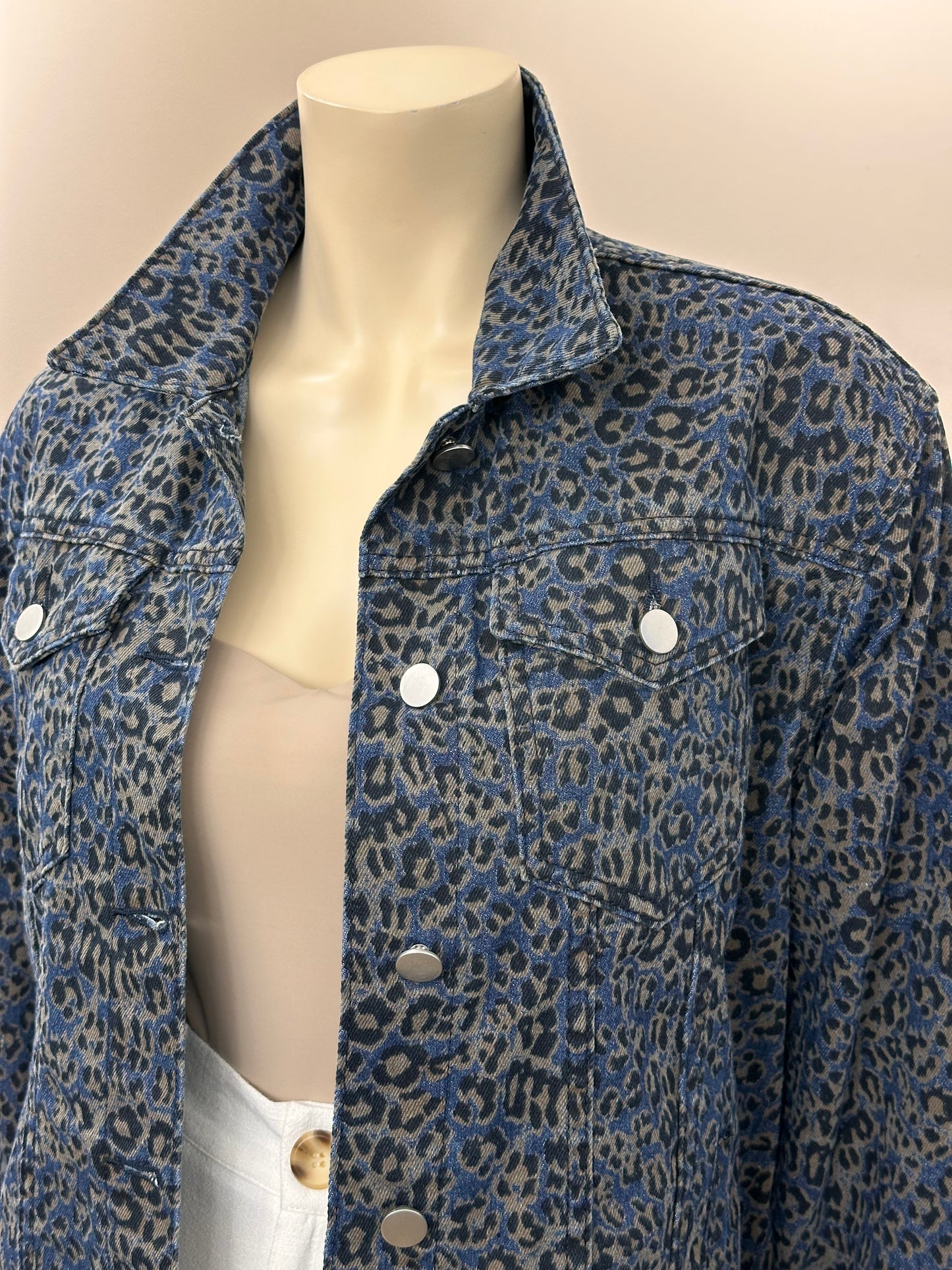 Chaqueta de Mezclilla Animal Print Azul