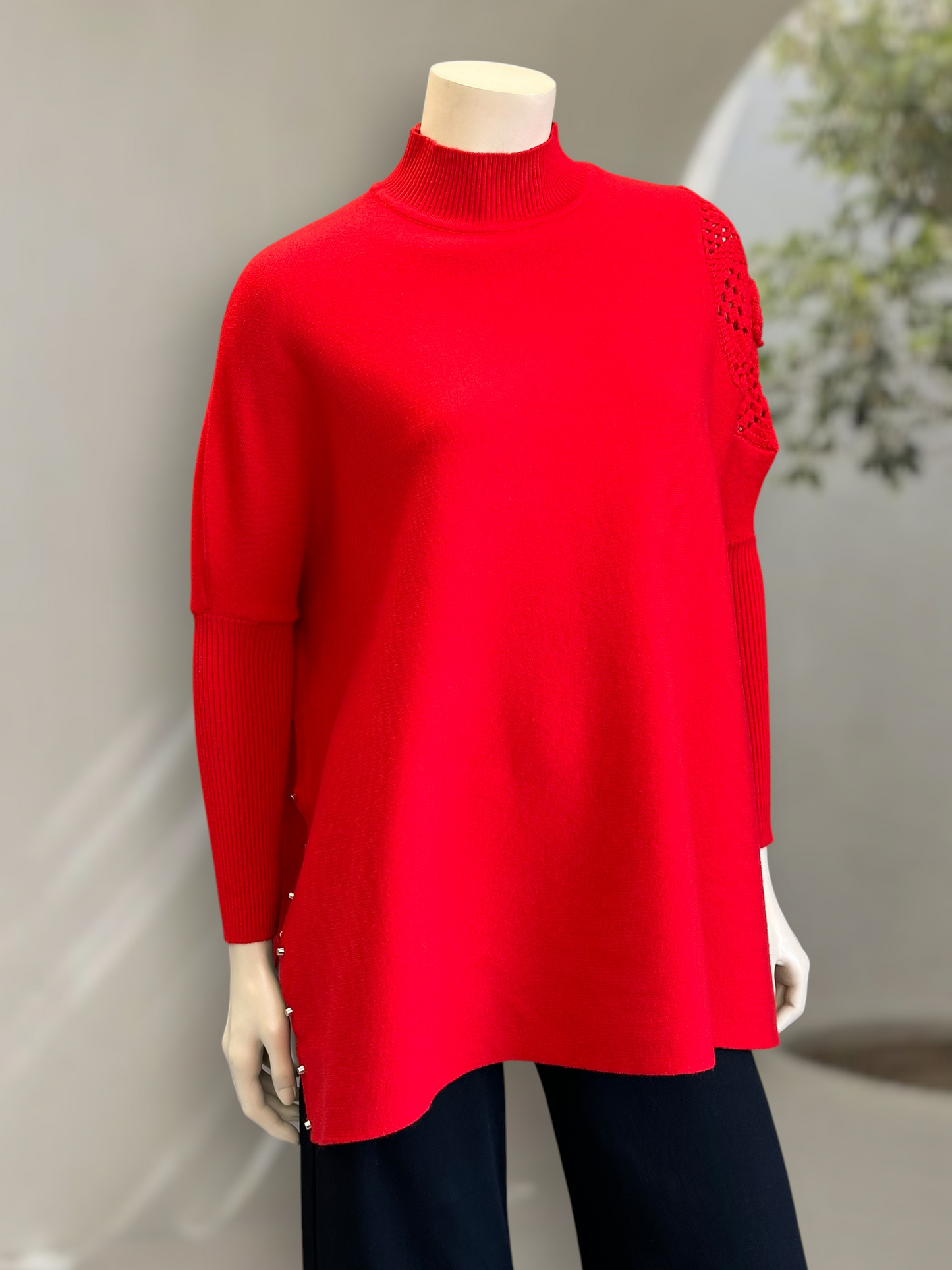Sweater Poncho Camelia Rojo