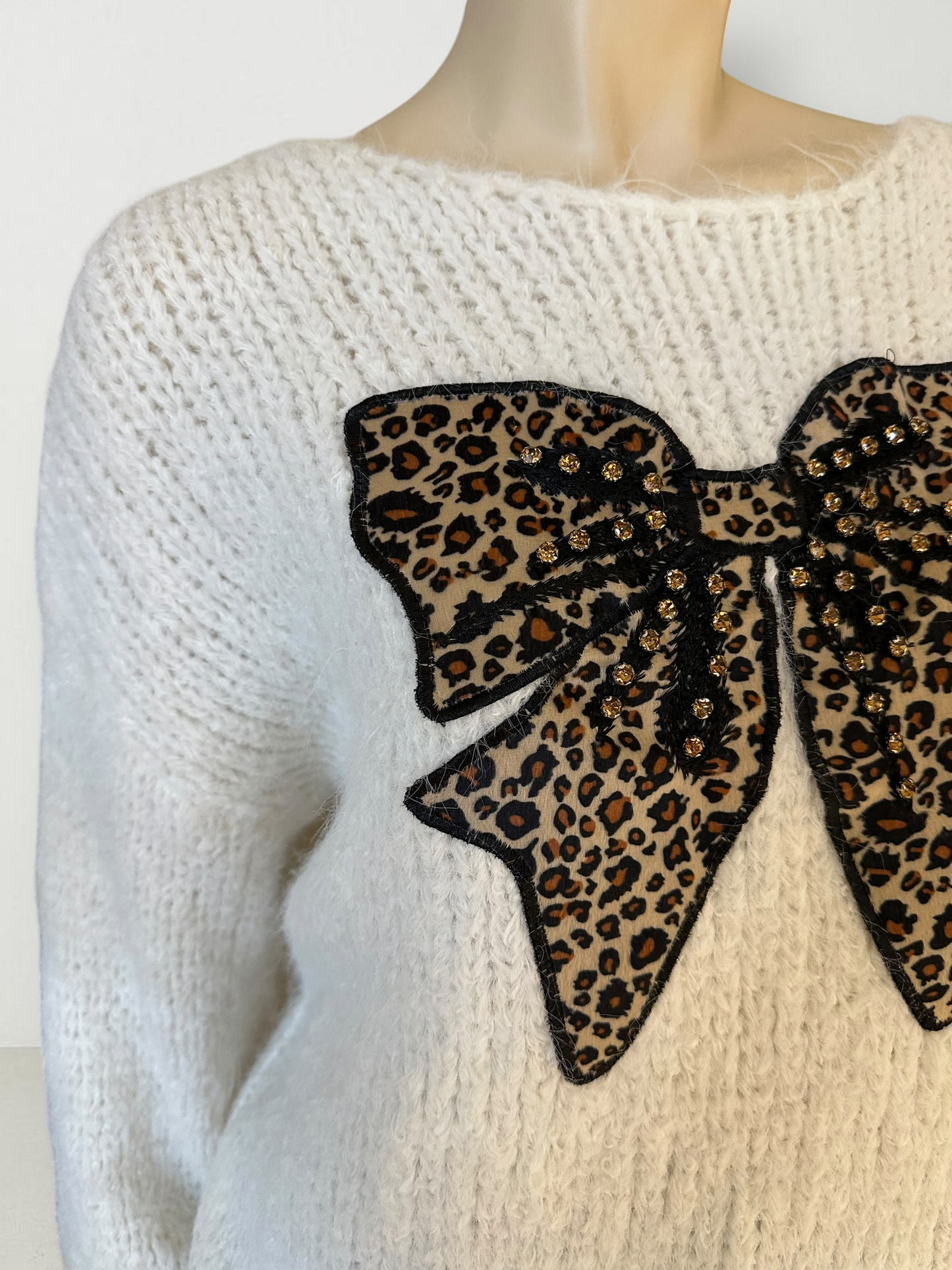 Sweater Lazo Animal Print Crudo