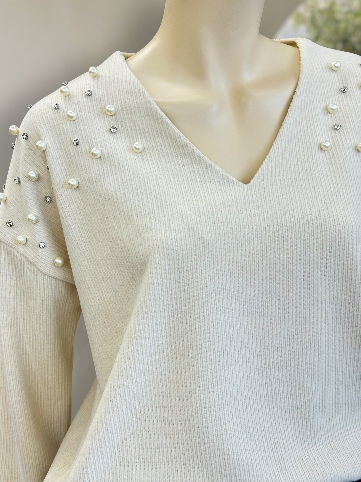 Sweater Perlas Crudo - New Collection