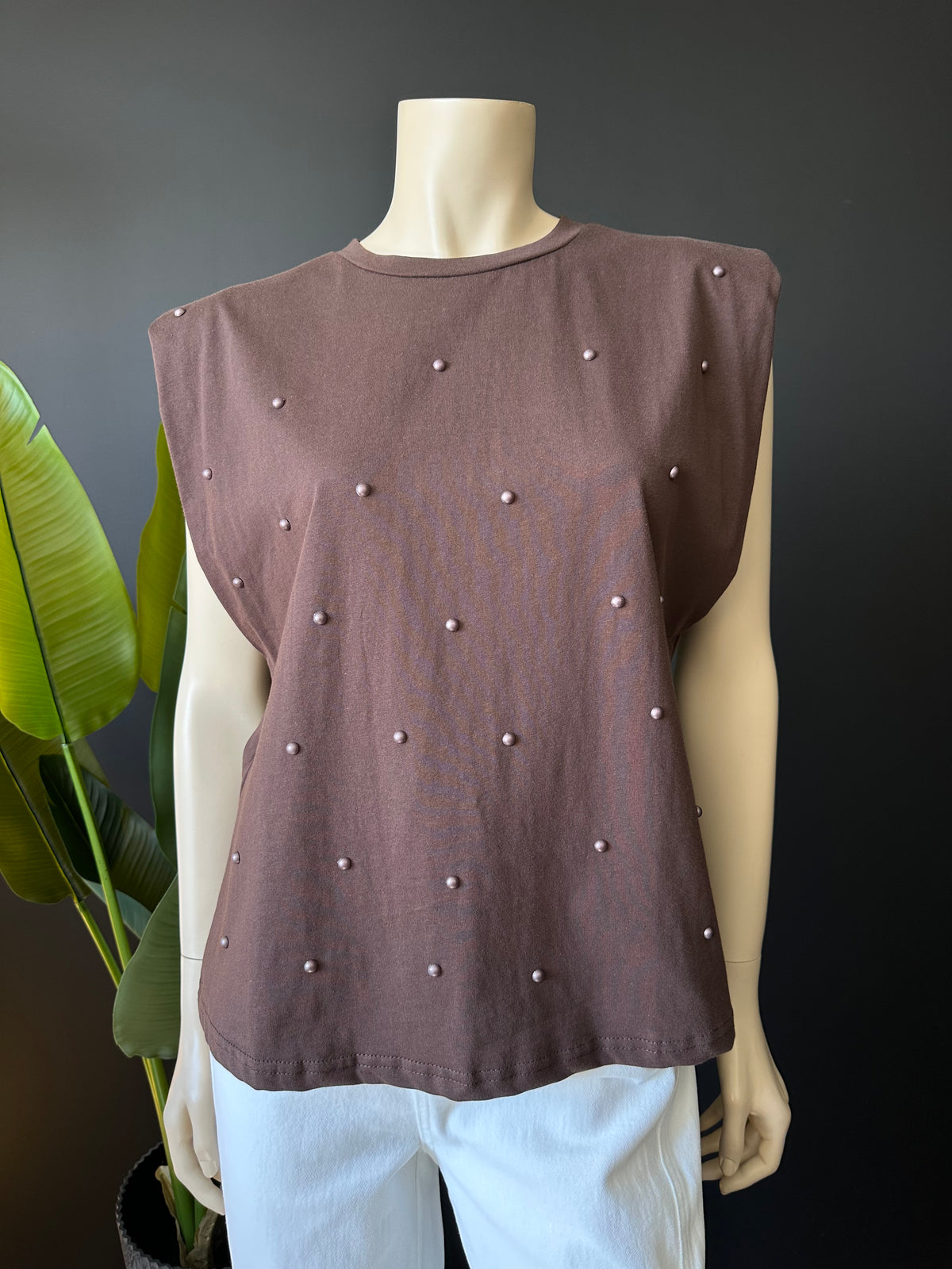 Polera con Hombreras Café